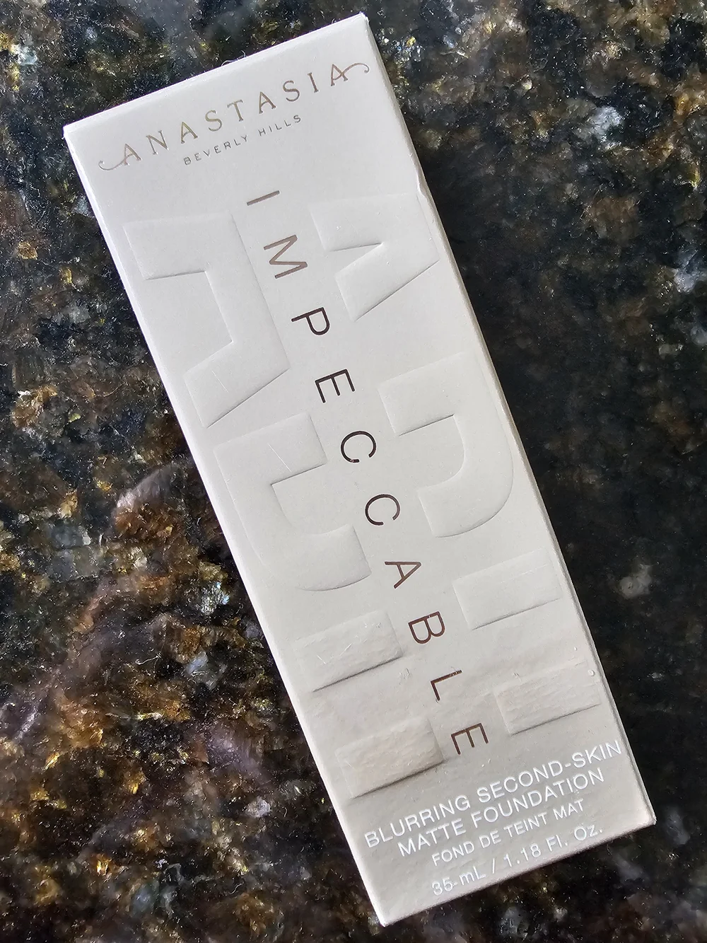Anastasia Beverly Hills Impeccable Blurring Second-Skin Matte Foundation 7N